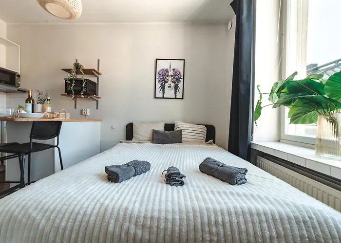 Nordstay - Beautiful With Self Check-in Apartment *